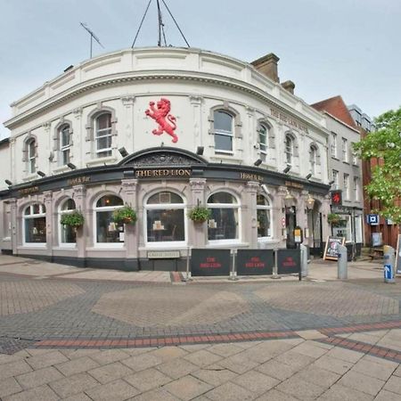 Oyo The Red Lion Hotel Luton  Eksteriør billede
